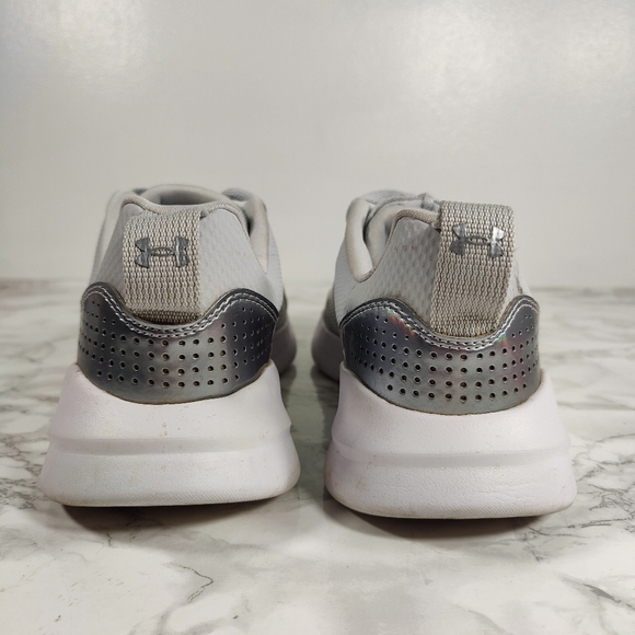 Under Armour Women's Essential Sneakers Size 9.5 - Picture 5 of 9